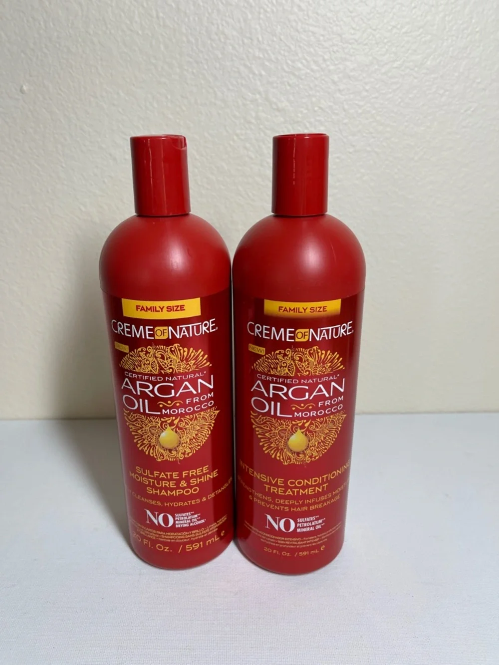 Creme of Nature w/Argan Oil from Morocco Sulfate-Free Shampoo & Conditioner - Picture 1 of 2